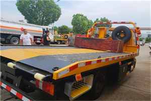 天元区附近拖车电话号码服务