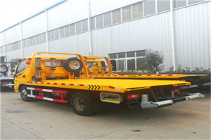 天元区附近拖车救援搭电