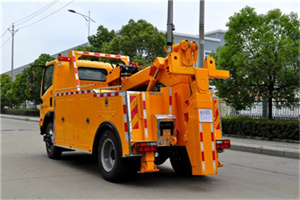 天元区高速路拖车费